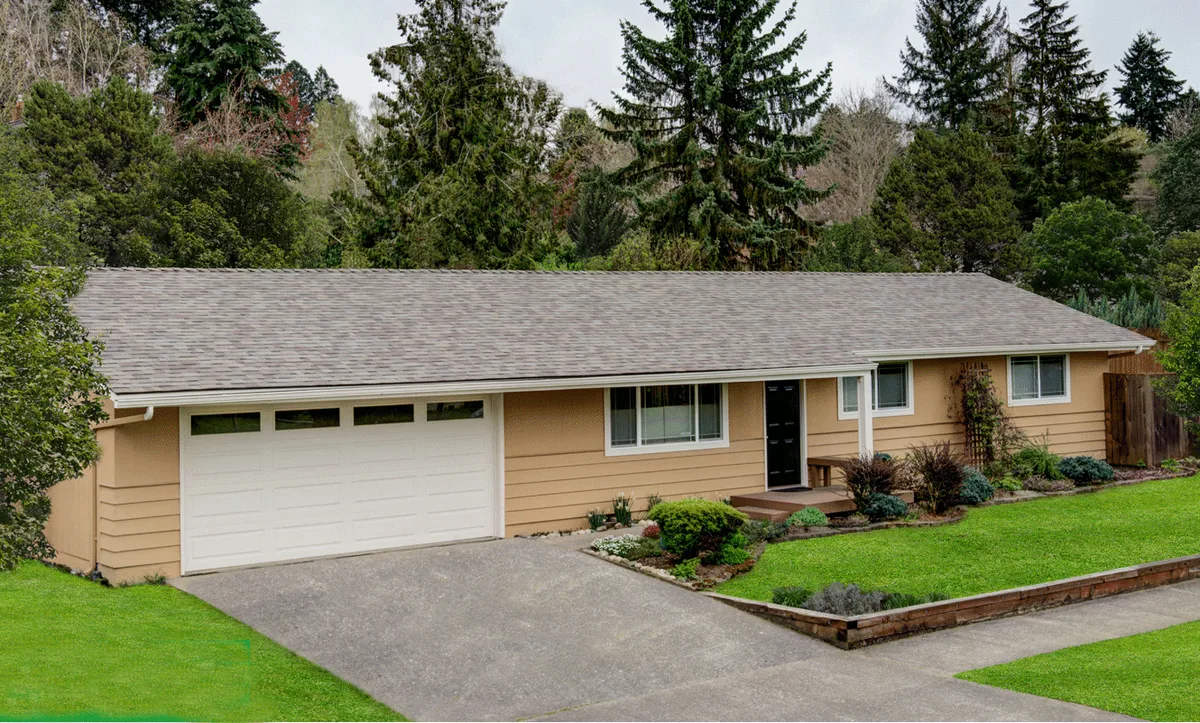Malarkey Vista AR shingle in Natural Wood
